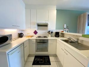 Apartment in Nieuwpoort near the Beach