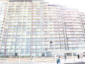 Apartment in Nieuwpoort near golf course