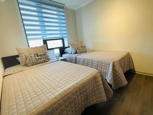 Dpto Vip, moderno, centrico, con estacionamiento