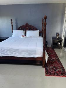 Auglo villa house