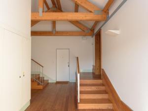 Pet-friendly riverside apartment in Porto