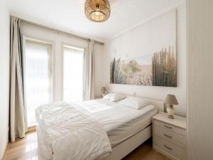 Apartment in Zeedijk with Stunning Sea Views