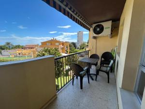 Apartment in Benalmádena with Sea Views