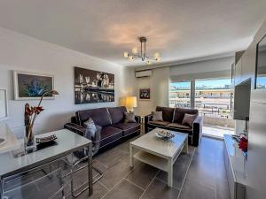 Beachfront Apartment in La Carihuela