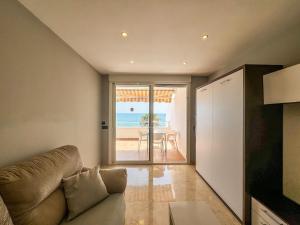 Studio on Bajondillo Beach with Sea Views