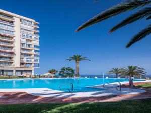 Apartment in Torremolinos near Bajondillo Beach