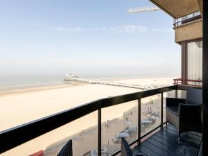 Apartment in Blankenberge with Sea View