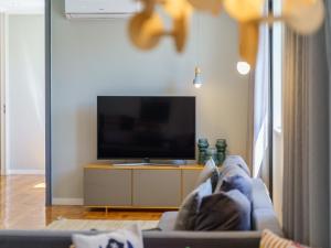 Elegant apartment for 12 guests in Oporto