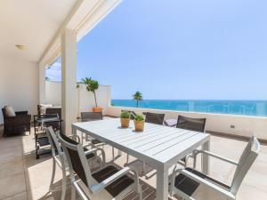 Apartment in Torremolinos near Bajondillo Beach