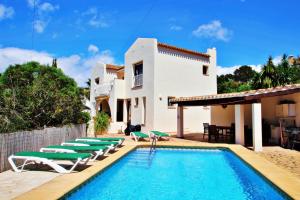 Emma - sea view holiday home with private pool in Benissa