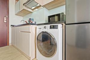 Brenna by Kozystay - Menteng