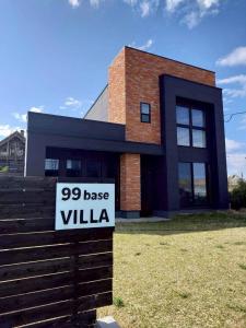 １棟貸し別荘　99base VILLA
