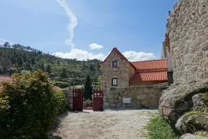 Casas da Fonte - Serra da Estrela - 皮年索斯