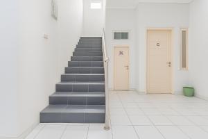 Seladarma Cozy Mitra RedDoorz