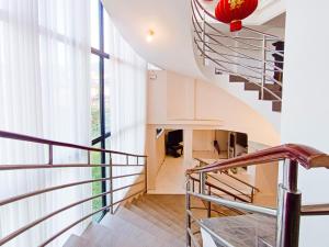 MAHA LIVING Dieng Syariah RedPartner