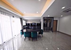 JJ pool villa pattaya