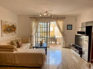 Oceanfront Oasis by the Sands in el Medano