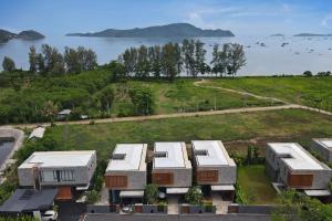 Chalong Bay View 3BR Pool Villa Long One B10