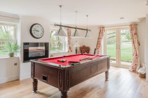 Inkerman House - Gorgeous House and Gardens