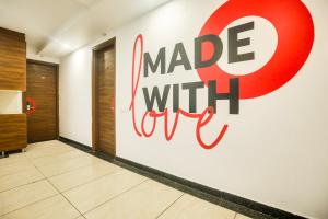 Collection O Amritsar Near Railway Station