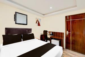 Super Townhouse Pondicherry Opposite to Rock Beach