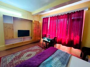 Nirvana hotel , near by hot springs in manali bashisht