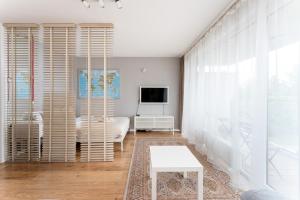 Lindego Park Comfy Studio by BookingHost