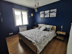 Villas villa near ocean with swimming pool : photos des chambres