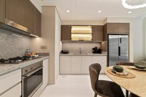 Werova - Luxury 2-Bedroom Apartment with Sea View