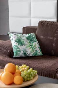 Family Apartment with Air Conditioning in Mielno by Noclegi Renters