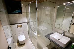 Bhumiputra stays "near mopa Airport "