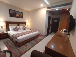 Ramada by Wyndham Varanasi Katesar