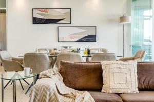 Camps Bay Beachside 2bed w Sea View Cloud 9