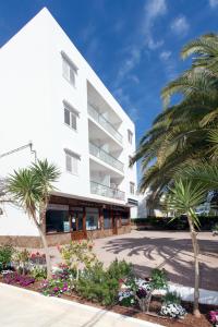 Superior Two-Bedroom Apartment room in Apartamentos Sofía Playa Ibiza