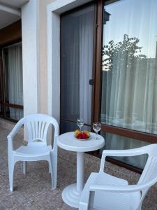 Premier Fort Beach Hotel !