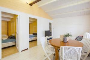 Oliwood Beach - Flashdance