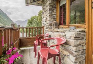 Appartements Chalet le Neve : Appartement 3 Chambres avec Vue sur la Montagne