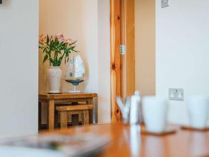 1 Bed in Llandudno 83621