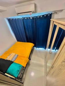 Shore 607 A bayview moa