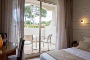 Hotels Grand Hotel Du Lido : photos des chambres