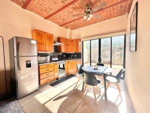 Cozy Studio & Refreshing Pool