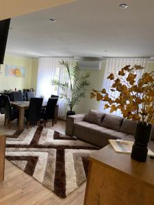 LORD LUX Apartmanok