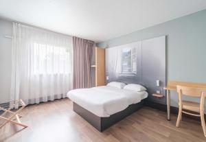 Hotels B&B HOTEL Besancon Chateaufarine : Chambre Double - Accessible aux Personnes à Mobilité Réduite 