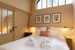 Pick A Flats House in Saint-Germain des Près - Impasse Paul Louis Courier