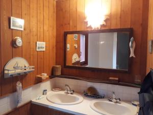 Maisons d'hotes Villa Cyrano Bord de Rance : photos des chambres
