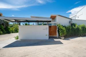 Family villa with Private swimming pool Phuket