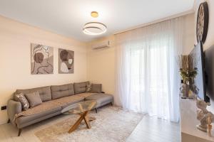 Jasmine 2-bedroom apartment