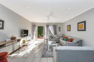 Spacious 1-Bedroom Cottage in Bryanston