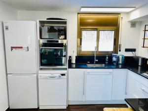 Nature Oasis near Barcelona with swimming pool Parties not allowed