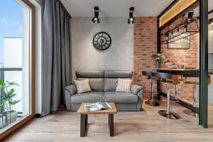 Zajezdnia Wrzeszcz Near Sea & Beach by Downtown Apartments